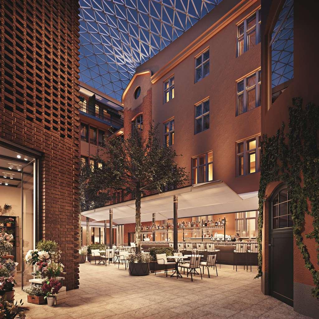 שטוקהולם Villa Dagmar מסעדה תמונה The courtyard at the Mandarin Oriental, Munich