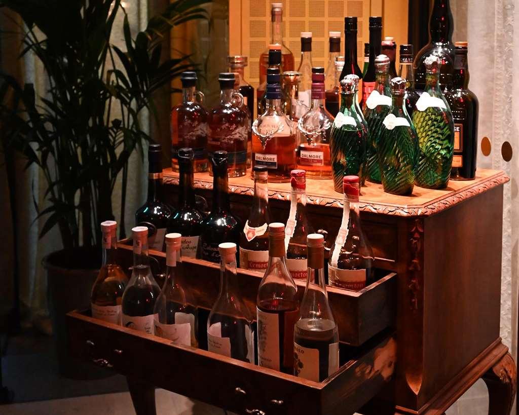 שטוקהולם Villa Dagmar מסעדה תמונה A bar cart